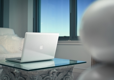 White Macbook Pro